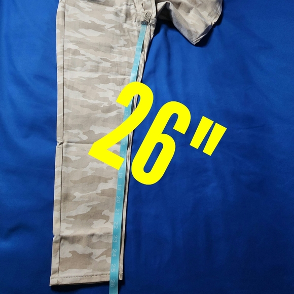 Levi's 720 High Rise Skinny Cropped Jeans - Picture 6 of 11